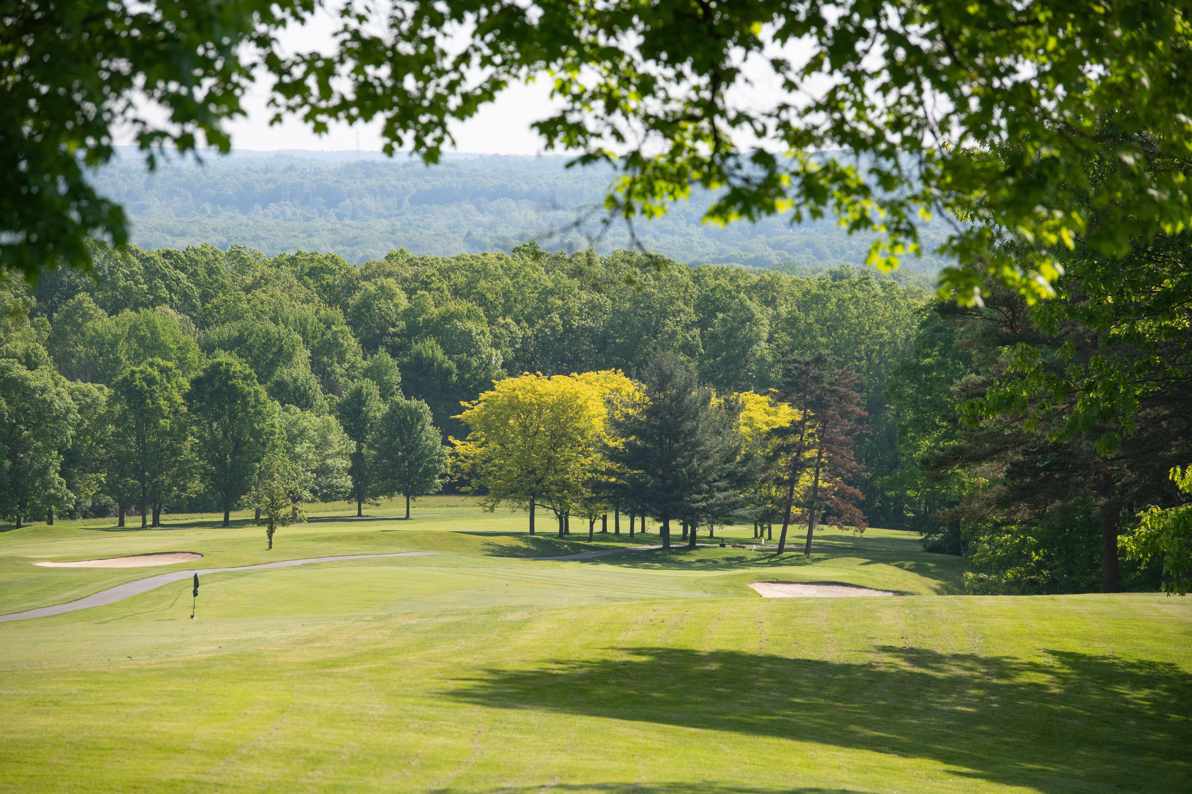 Book Sleepy Hollow Golf Course Tee Times in Brecksville Ohio