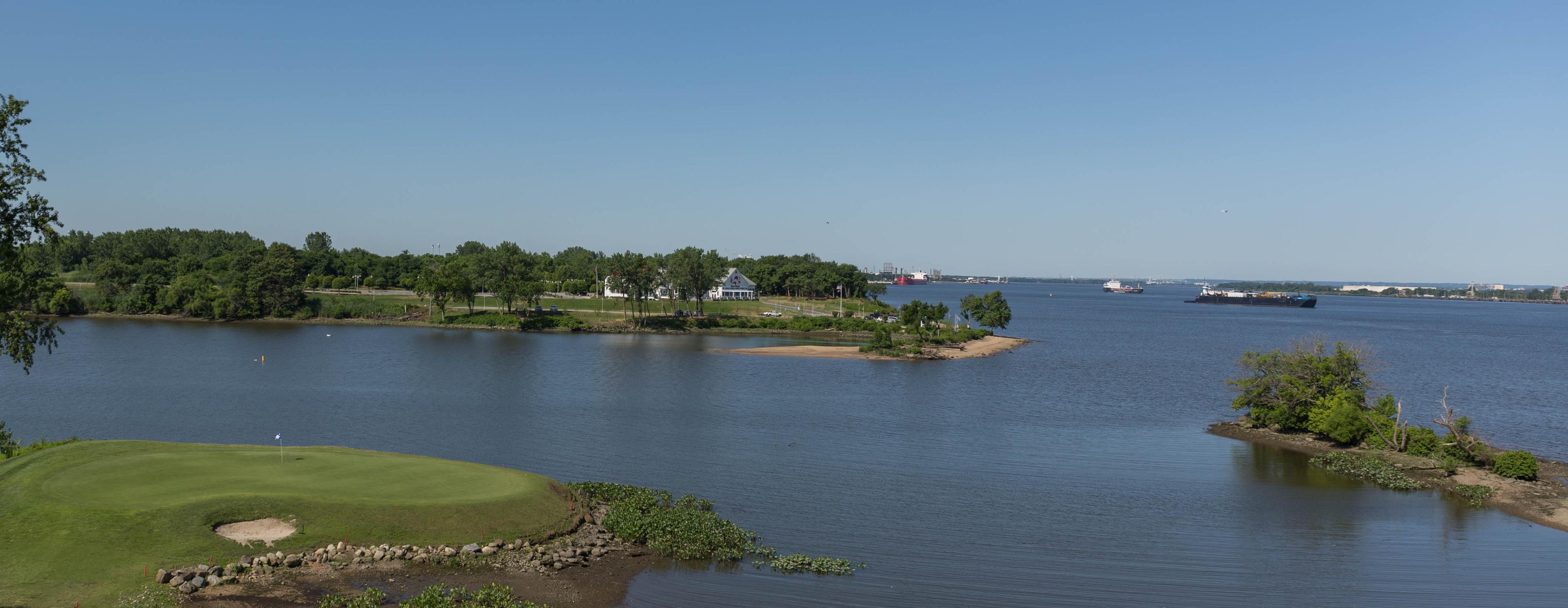 RiverWinds Golf Course: Back From the Brink